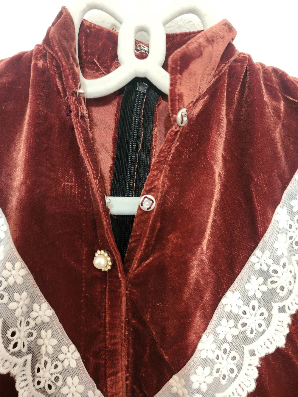 Vintage Style Velvet Maxi Dress with Lace Trim - Rust Color